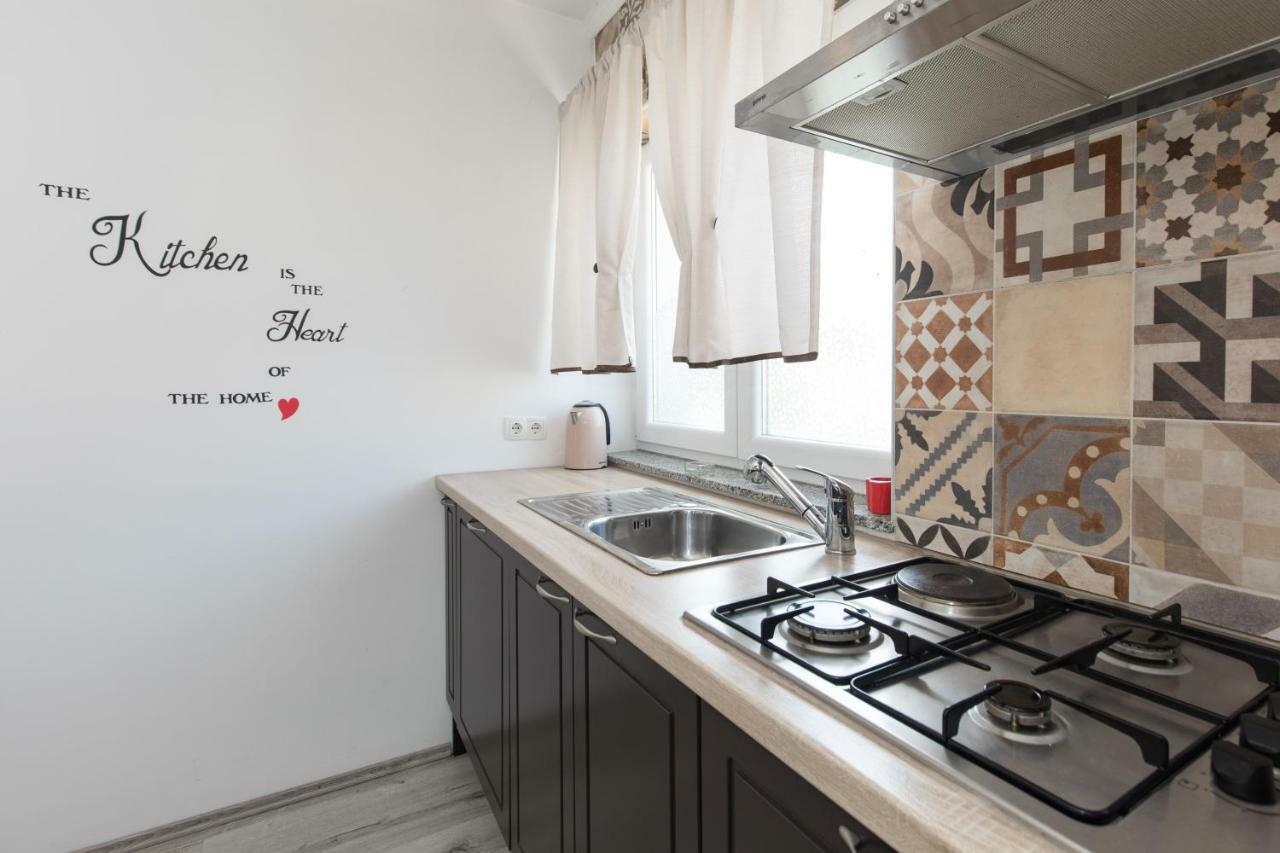 Chic Loft Appartment Krk Town Buitenkant foto