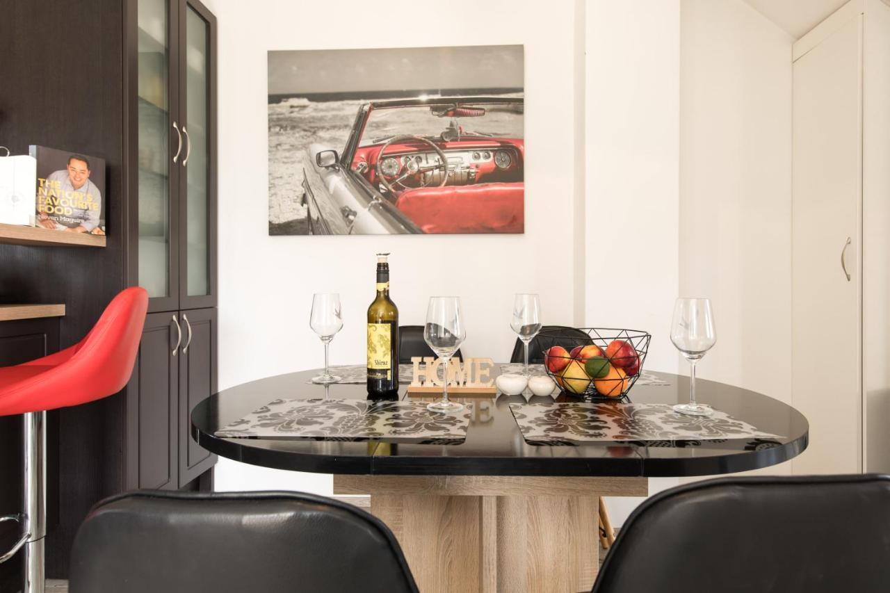 Chic Loft Appartment Krk Town Buitenkant foto